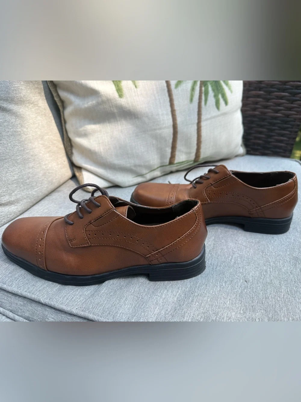 Boys Stafford “Dane Jr” brown Lace-Up Dress Shoes